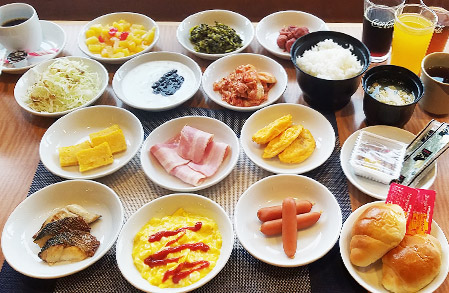 レストラン 朝食 Hotel Az 北九州新門司港店