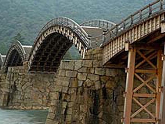 錦帯橋