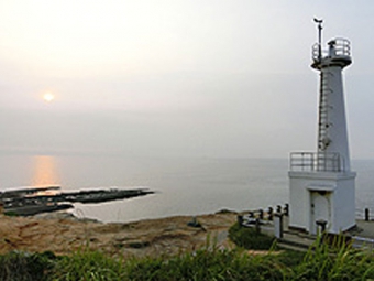 遠見ケ鼻・妙見崎灯台・御嵜神社（若松北海岸）