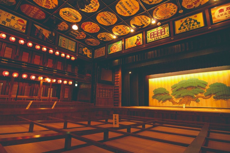 国指定重要文化財　八千代座