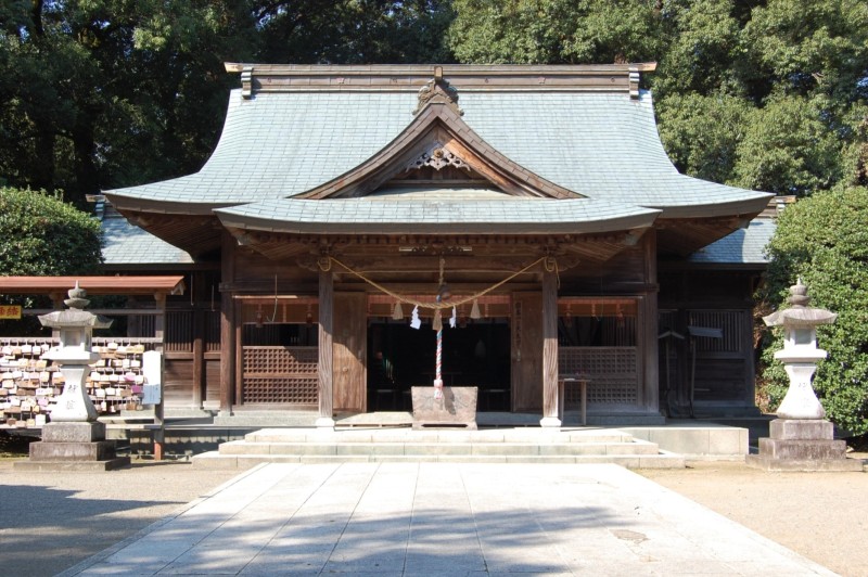 都萬神社(つまじんじゃ)