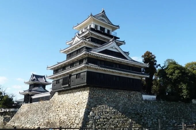 中津城（奥平家歴史資料館）