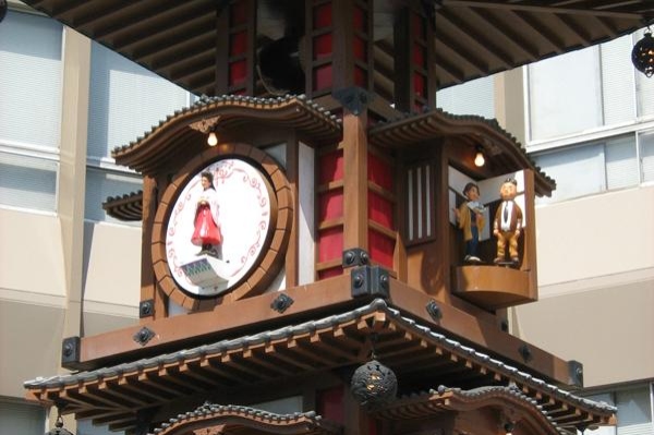 坊っちゃんカラクリ時計